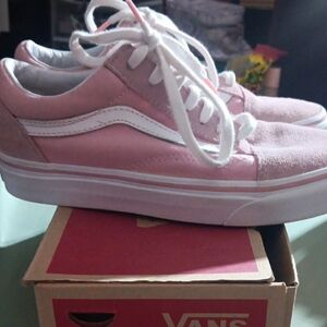 Vans Women's Soft Pink Lace-Up Sneakers
